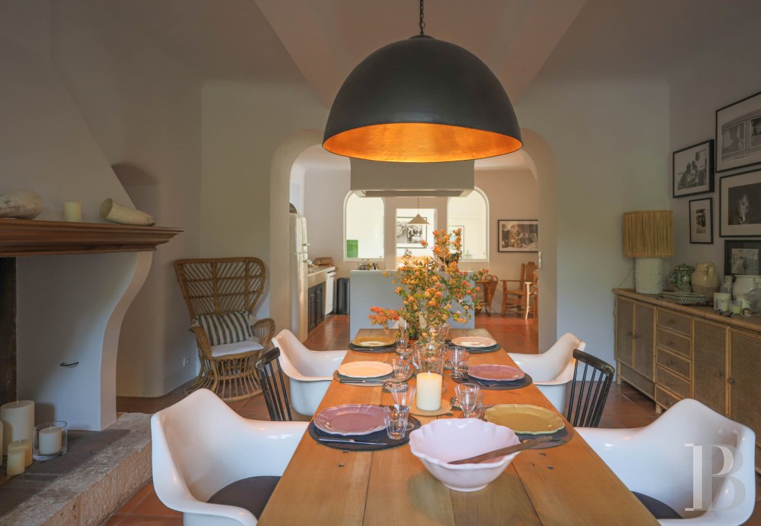 A traditional yet bold village house in the Alpes-de-Haute-Provence, to the south of Forcalquier - photo  n°22